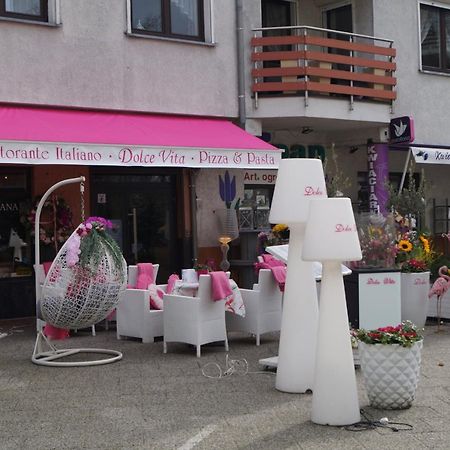 Flamingo Studio Apartments Miedzyzdroje Exteriör bild